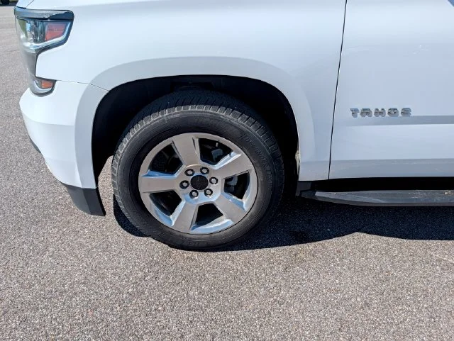 Used 2019 White Chevrolet LT image 29
