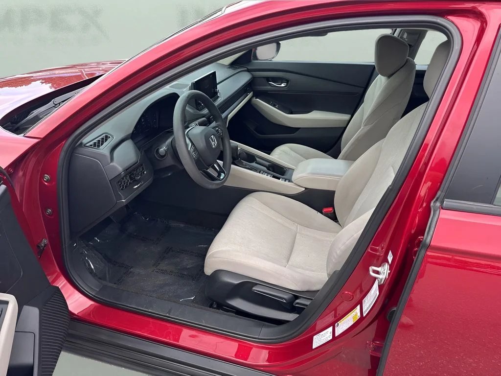 Used 2025 Red Honda LX image 10