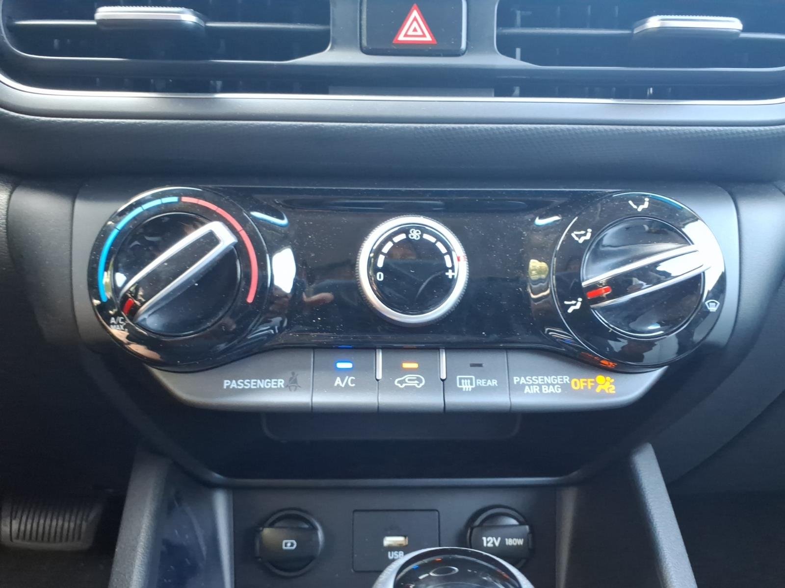 2023 Hyundai Kona SEL - Photo 26