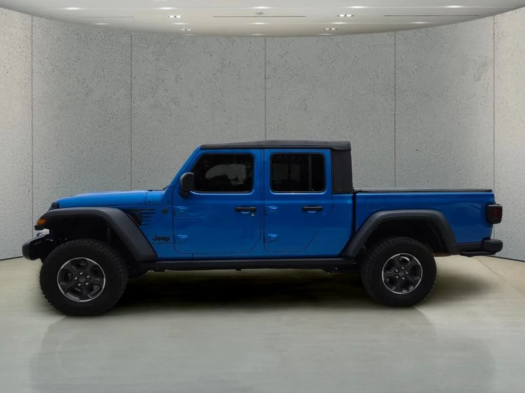 Used 2022 Hydro Blue Pearlcoat Jeep Sport image 9