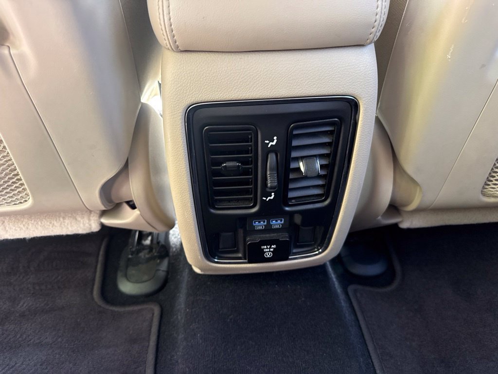 Used 2020 White Jeep Limited image 19