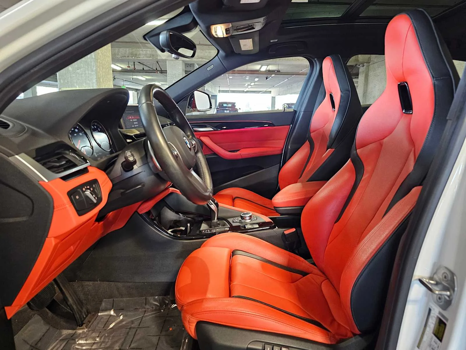 Used 2020 Alpine White BMW M35i image 23