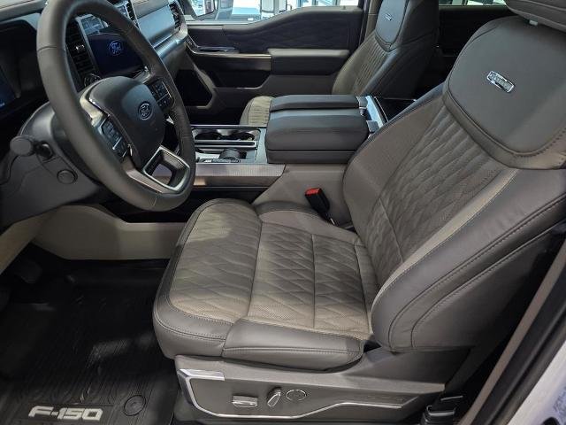 New 2026 Star White Metallic Tri-Coat Ford Platinum® image 38