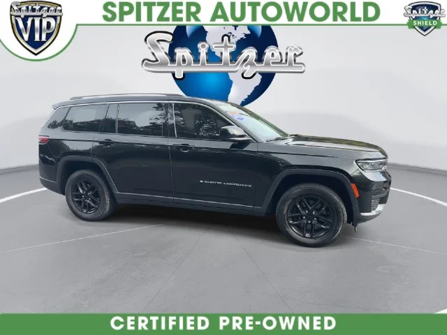 Used 2023 Black Jeep Laredo image 17