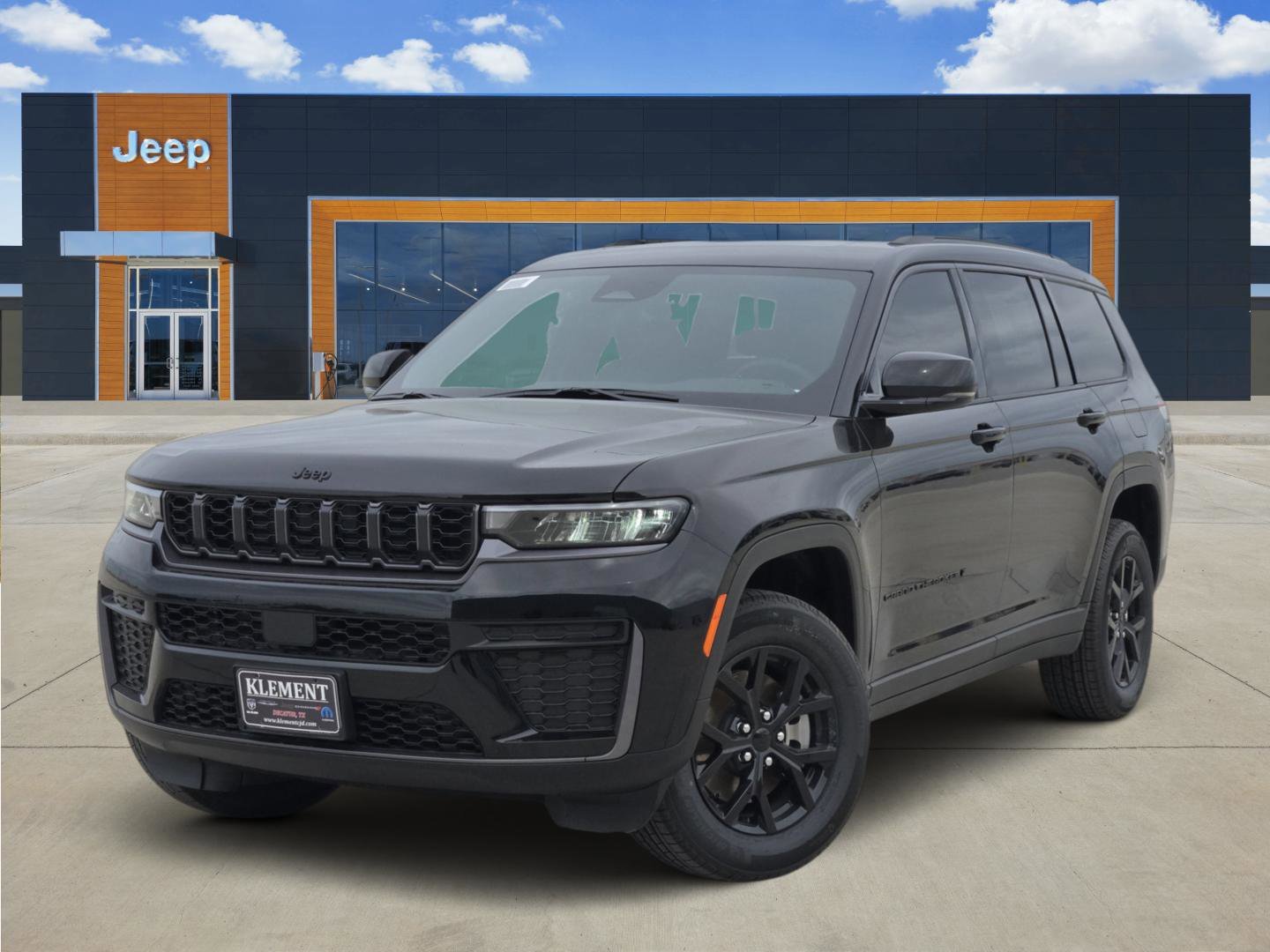 New 2026 Diamond Black Crystal Pearl-Coat Exterior Paint Jeep Laredo Altitude image 1