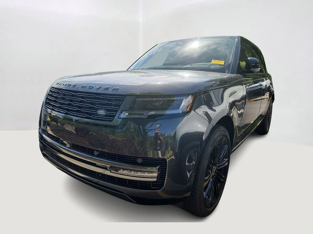 2025 Land Rover Range Rover 3.0 SE LWB 7's photo