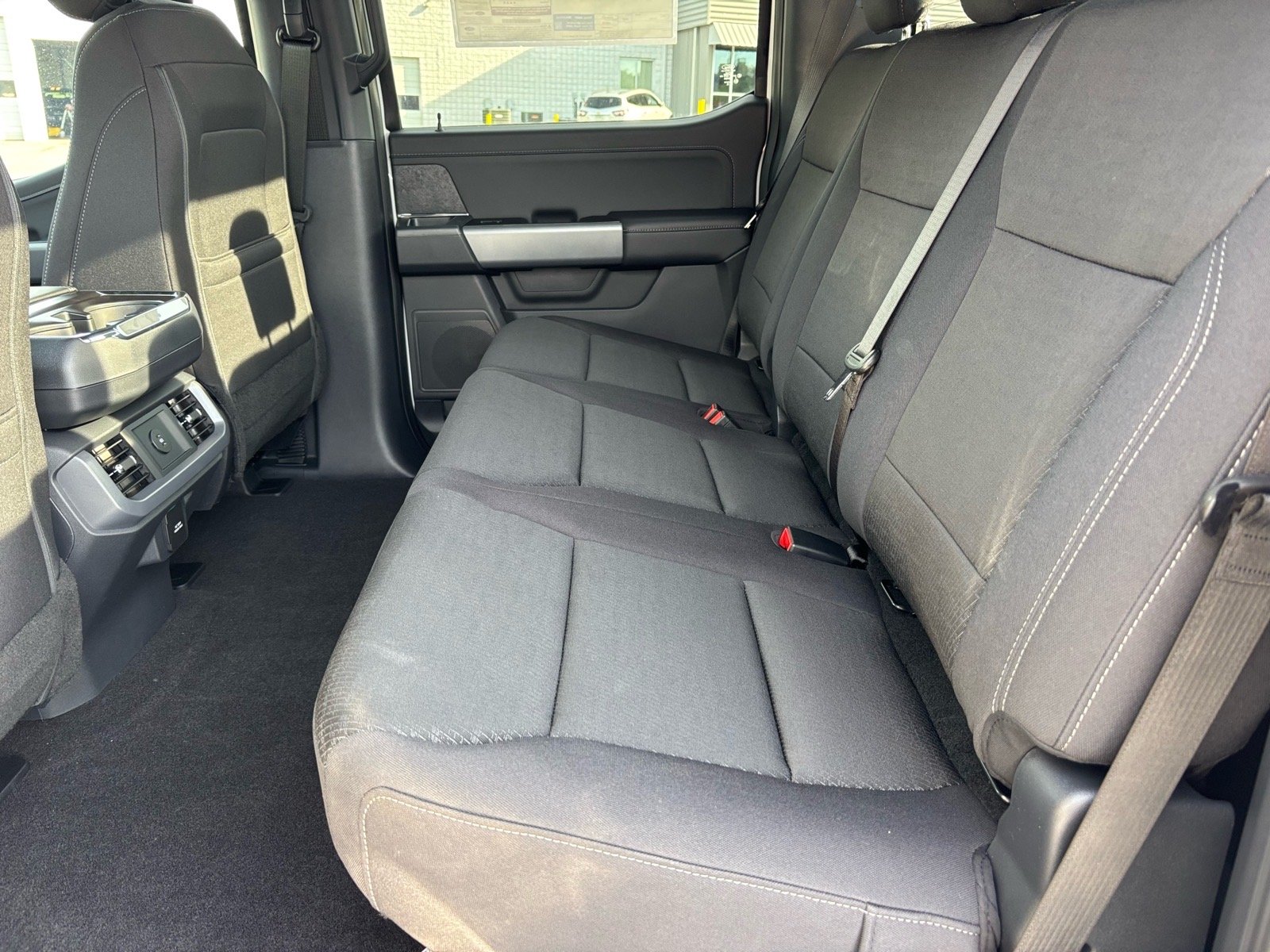 New 2026 Oxford White Ford XLT image 11