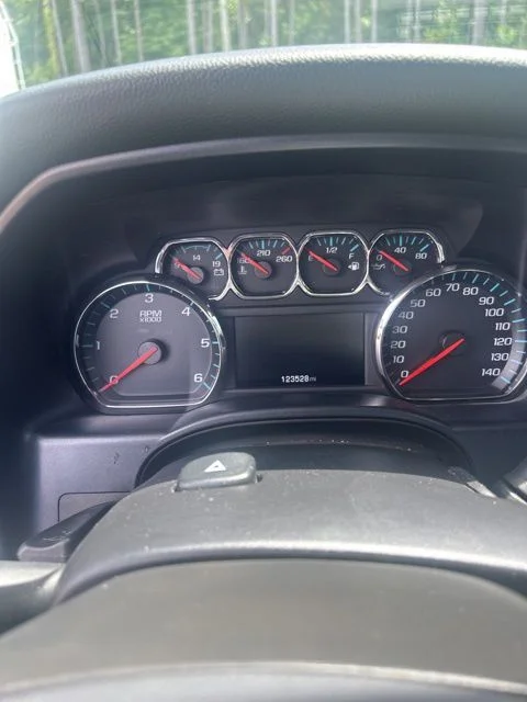 Used 2017 Graphite Metallic Chevrolet LT image 13