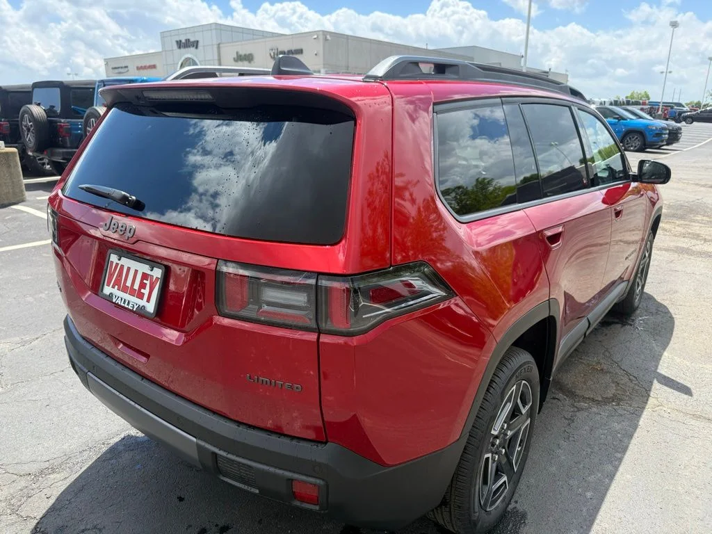 New 2026 Red Hot Pearlcoat Jeep Limited image 3