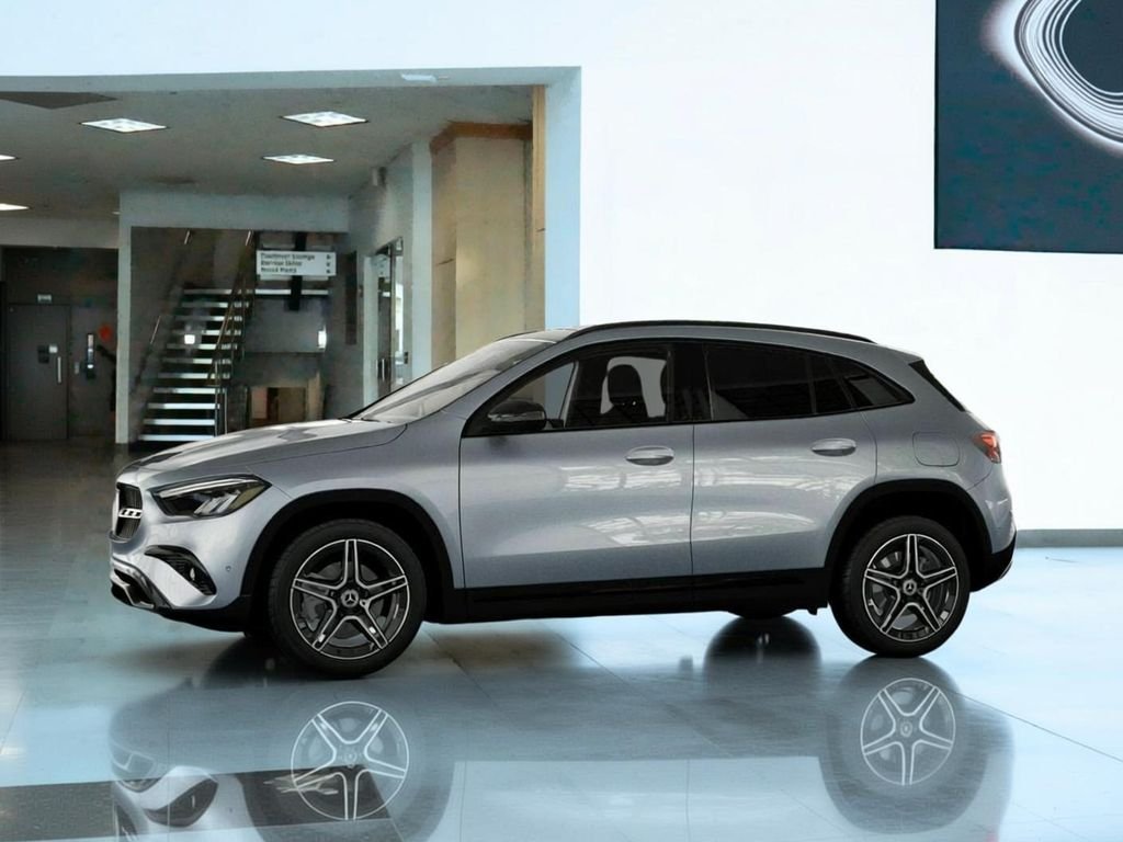 New 2026 Cirrus Silver Metallic Mercedes-Benz GLA 250 image 35