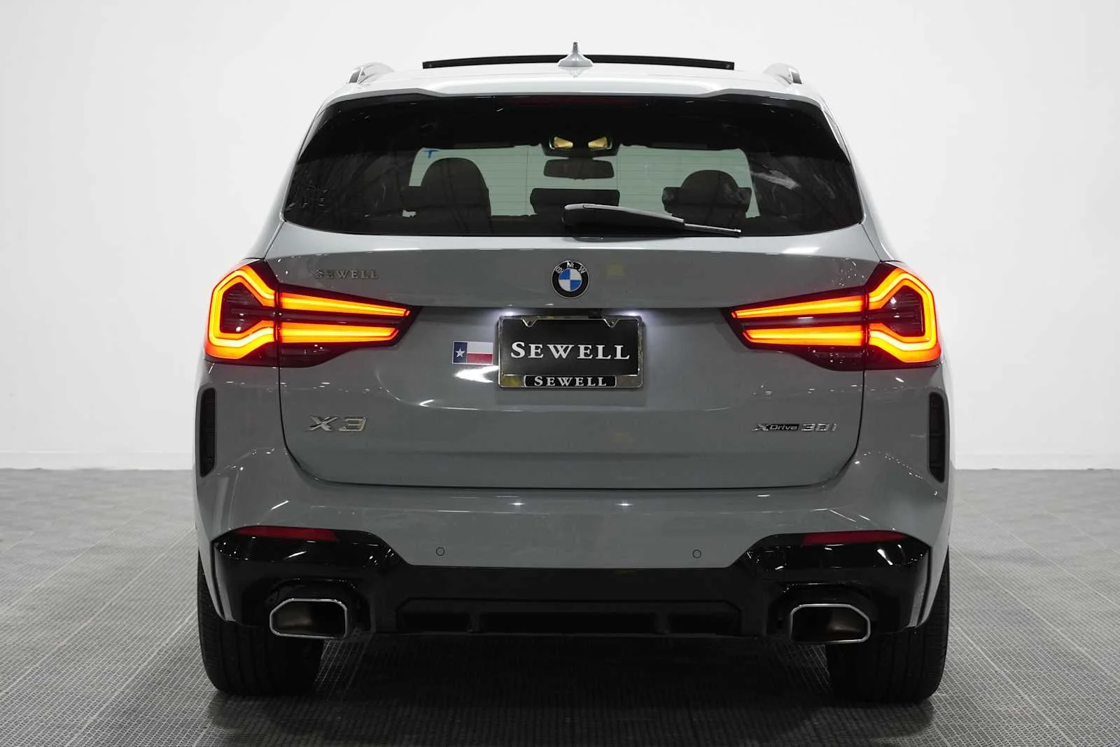 Certified Used 2023 Brooklyn Grey Metallic BMW xDrive30i image 5
