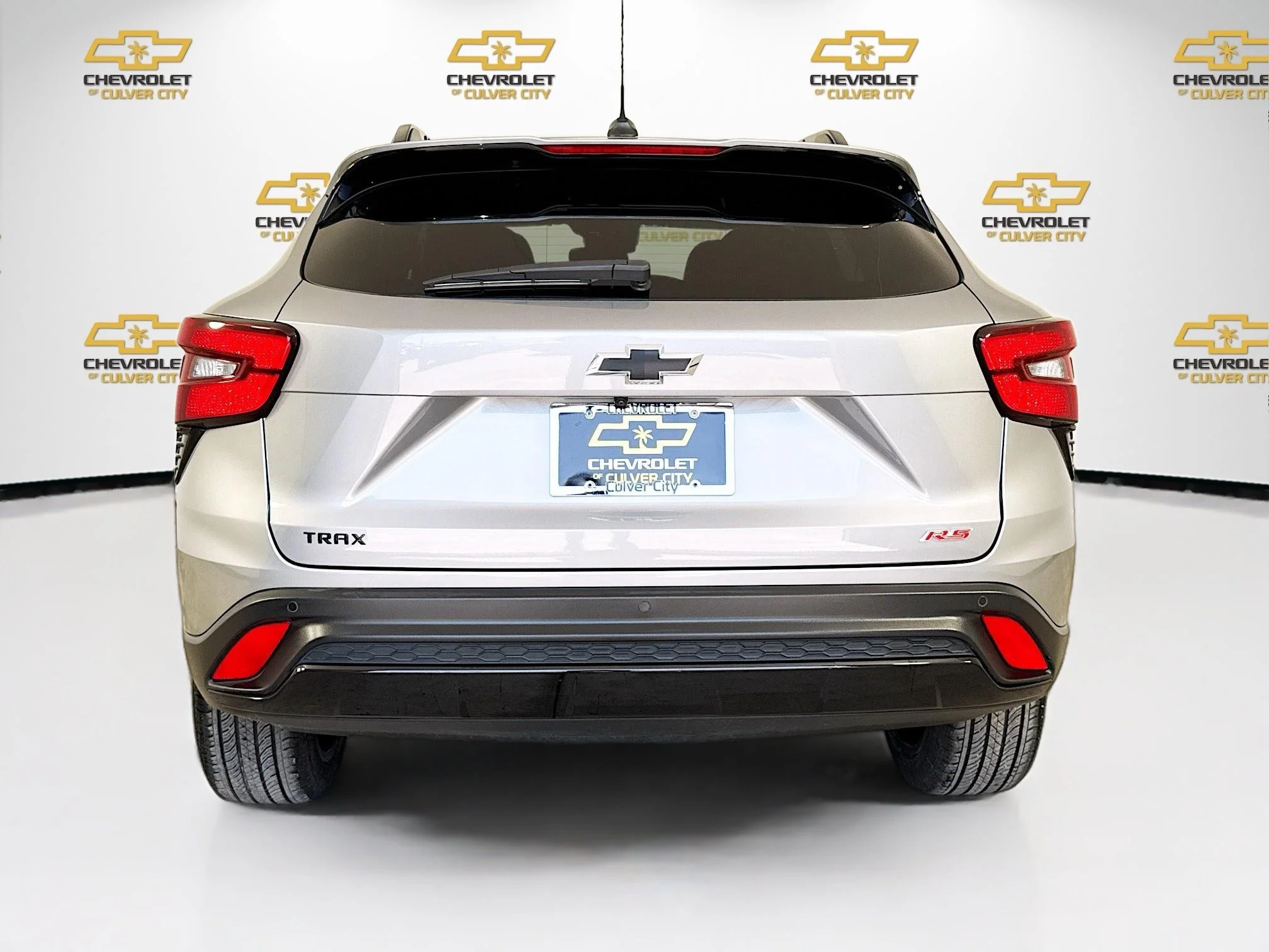 Used 2024 Sterling Gray Metallic Chevrolet 2RS image 7