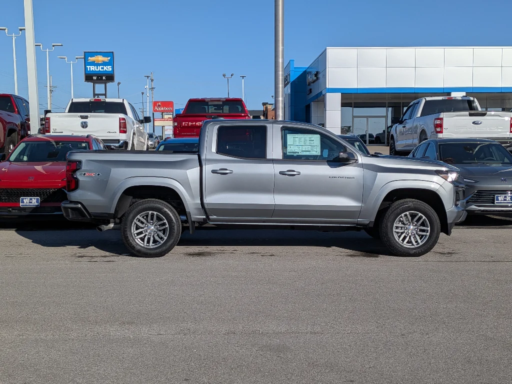 New 2026 Sterling Gray Metallic Chevrolet 4WD LT image 2