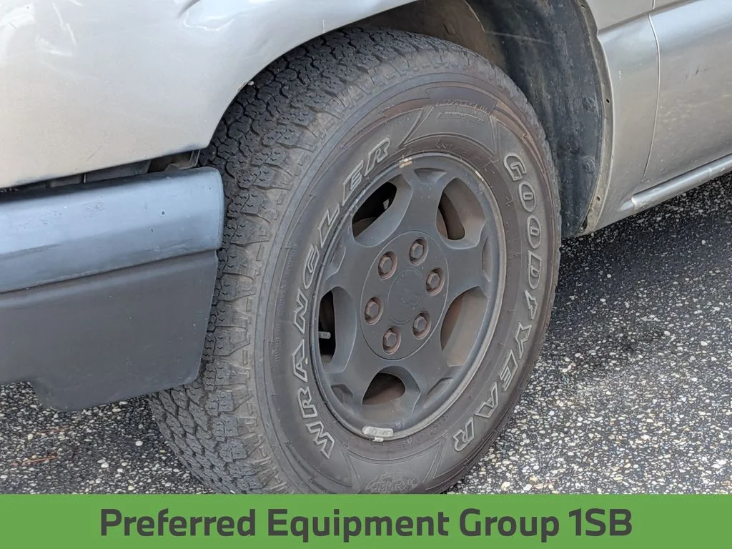 Used 2000 Gray Chevrolet LS image 7