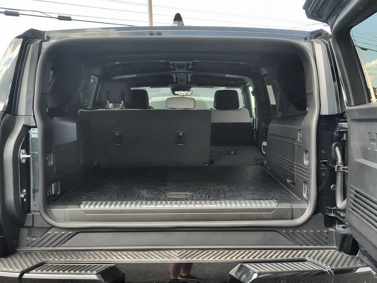 2025 GMC HUMMER EV 2X - Photo 27