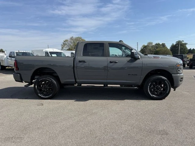 New 2027 White Ram Big Horn image 9