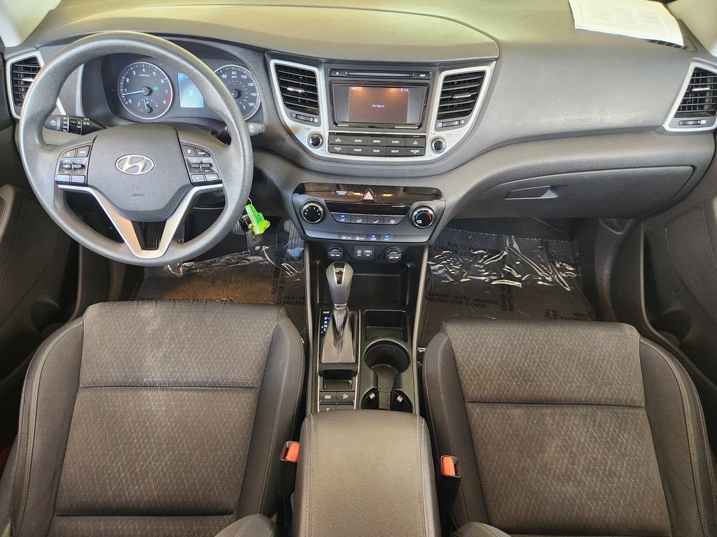 Used 2016 Ash Black Hyundai SE image 28
