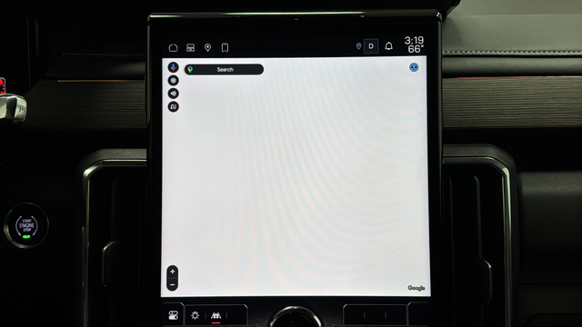 Used 2024 White Frost Tricoat GMC Denali image 15
