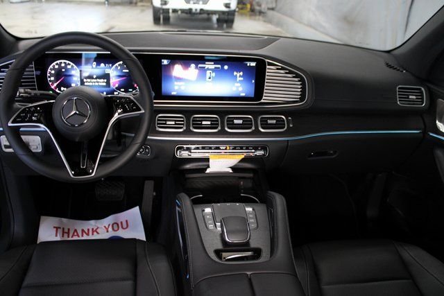 New 2026 MANUFAKTUR Silicon Grey Mercedes-Benz GLE 450 image 36
