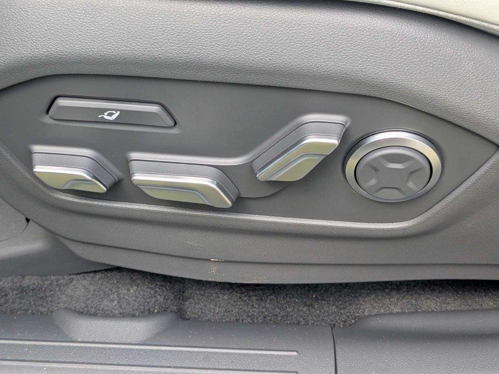 New 2027 White Hyundai Calligraphy FWD image 20