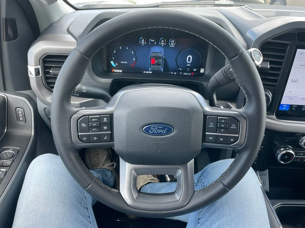 Used 2024 Silver Metallic Ford XLT image 27