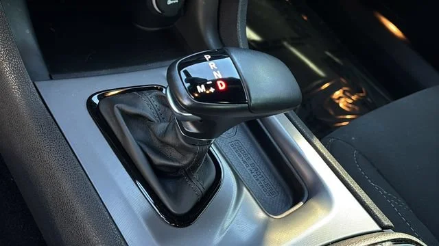 Used 2023 Red Dodge SXT AWD image 30