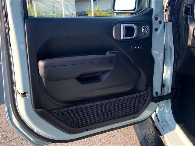 Used 2024 Gray Jeep Sport S image 26