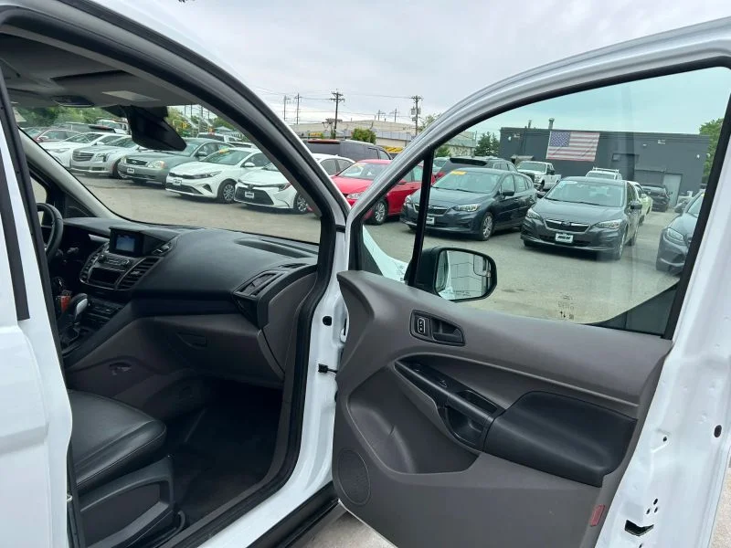 2023 Ford Transit Connect XL - Photo 19