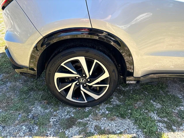Used 2019 Silver Honda Sport image 12