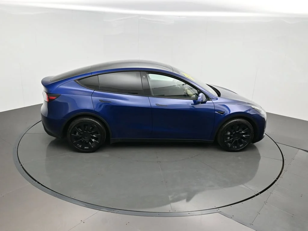 Used 2021 Blue Tesla Long Range image 37