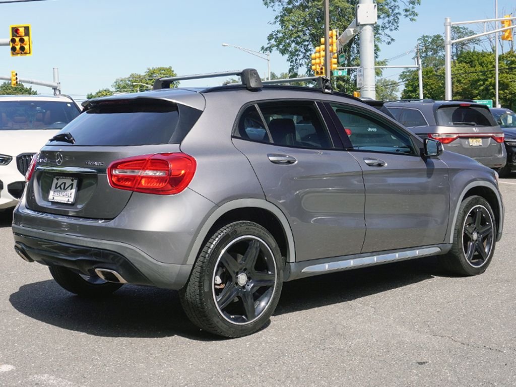 Used 2017 Gray Mercedes-Benz GLA 250 image 9