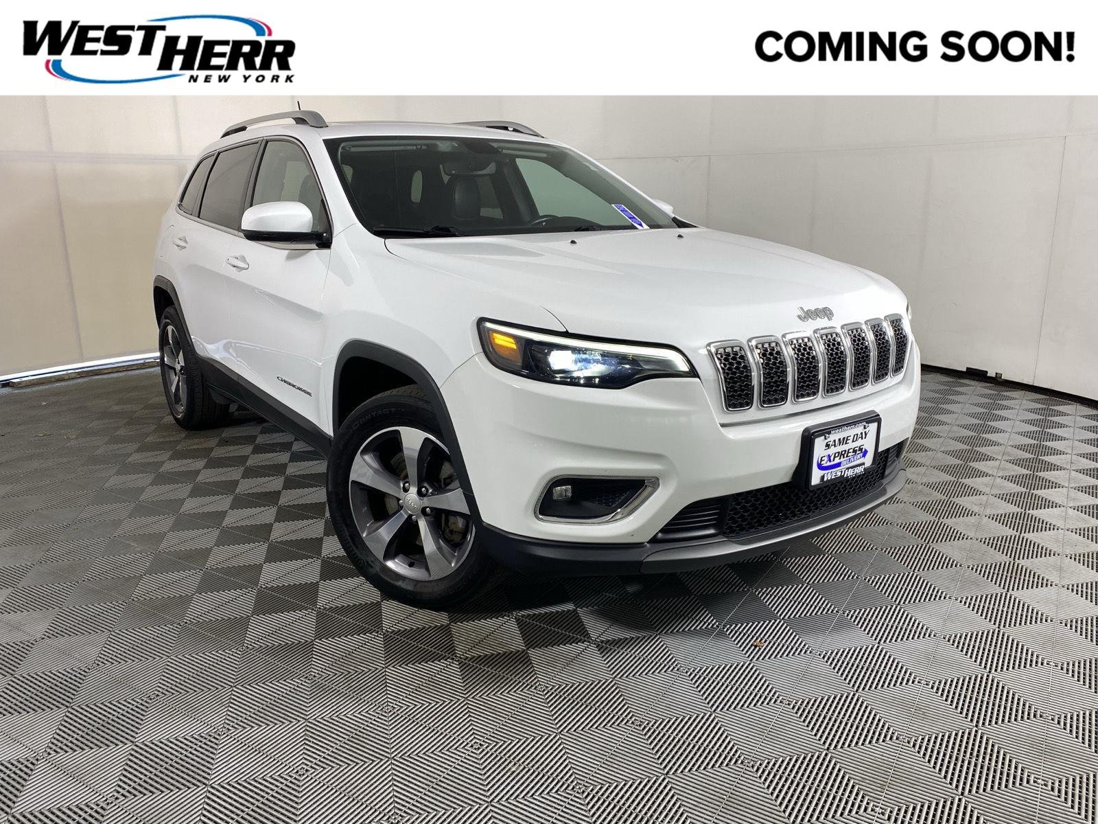 Used 2019 Bright White Clearcoat Jeep Limited image 1