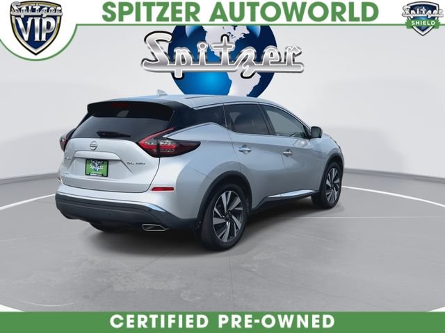 Used 2024 Silver Nissan SL image 9
