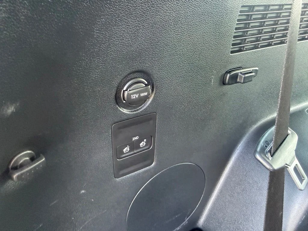 Certified Used 2025 Silver Hyundai SEL image 50