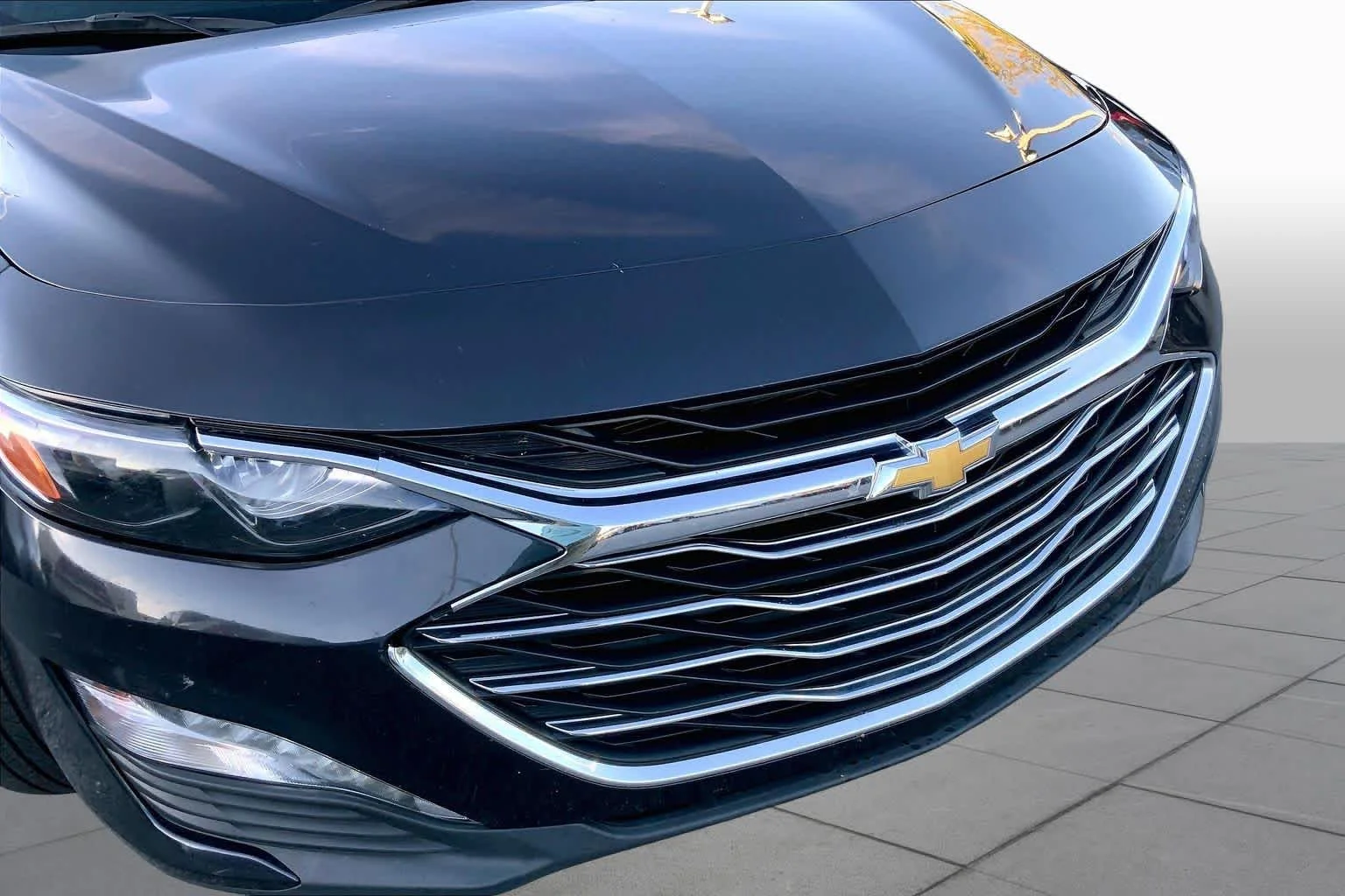 Used 2023 Dark Ash Metallic Chevrolet LT image 27