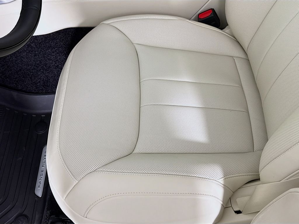 New 2026 Batumi Gold Land Rover SE image 21