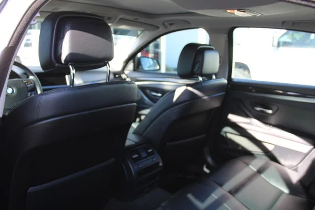 Used 2012 Silver BMW 528i xDrive image 16