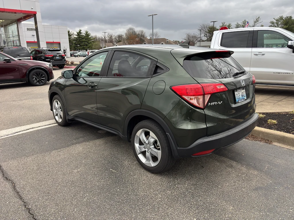 Used 2016  Honda EX image 3