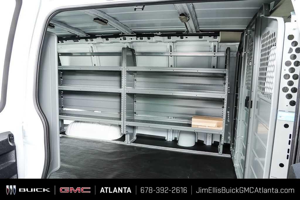 New 2025 Summit White GMC Work Van image 15