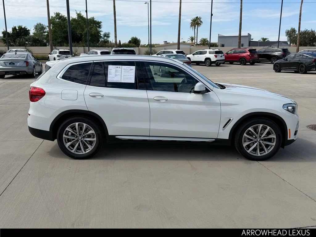 Used 2019 White BMW sDrive30i image 6