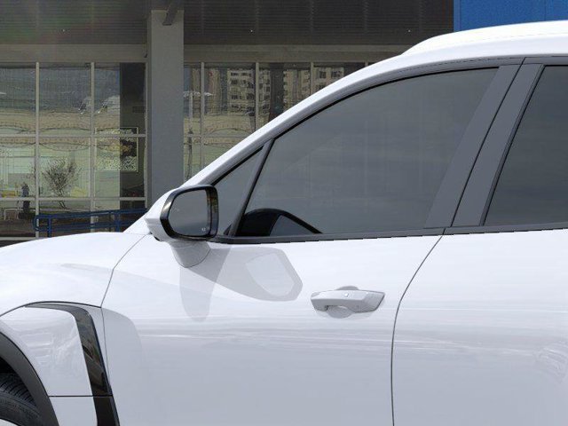 2025 Chevrolet Blazer EV photo 12 of 33
