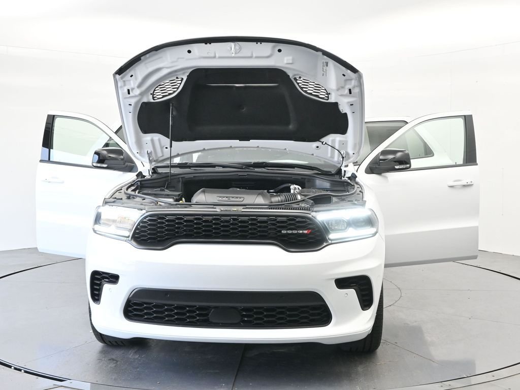 New 2026 White Knuckle Clear-Coat Exterior Paint Dodge GT Plus HEMI V8 image 46