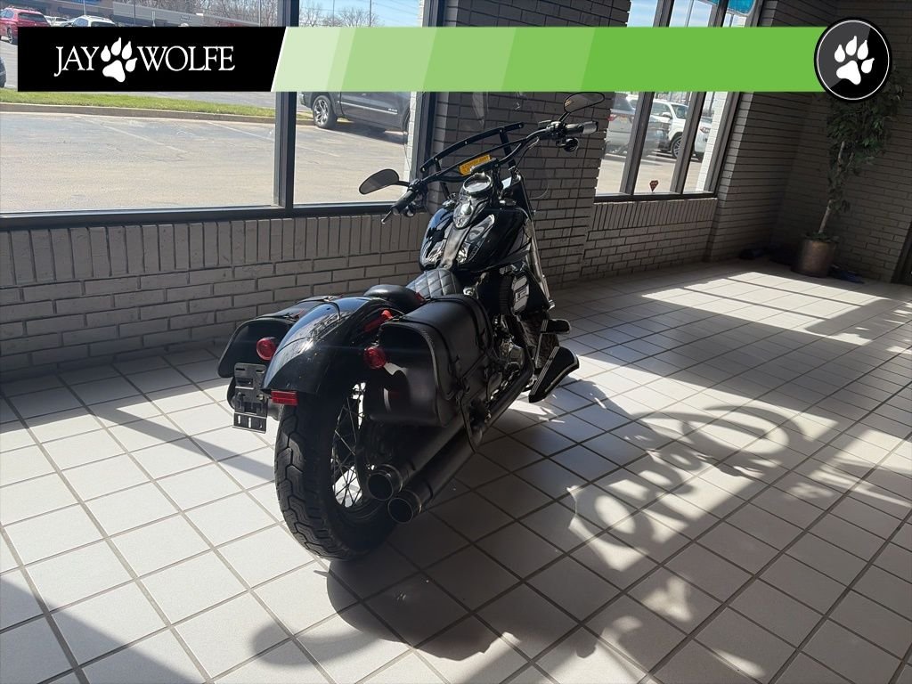 Used 2017  Harley-Davidson  image 2