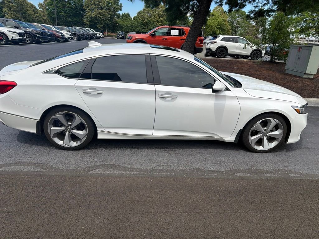 Certified Used 2020 Platinum White Pearl Honda Touring 2.0T image 5