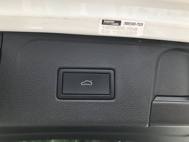 Certified Used 2023 Opal White Pearl Volkswagen 3.6L V6 SEL image 32