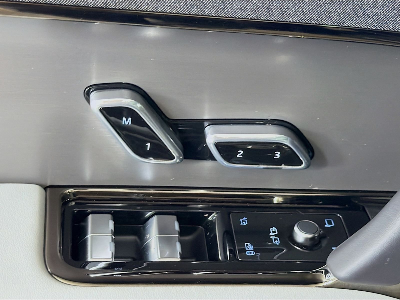 2026 Land Rover Range Rover Sport SE - Photo 24
