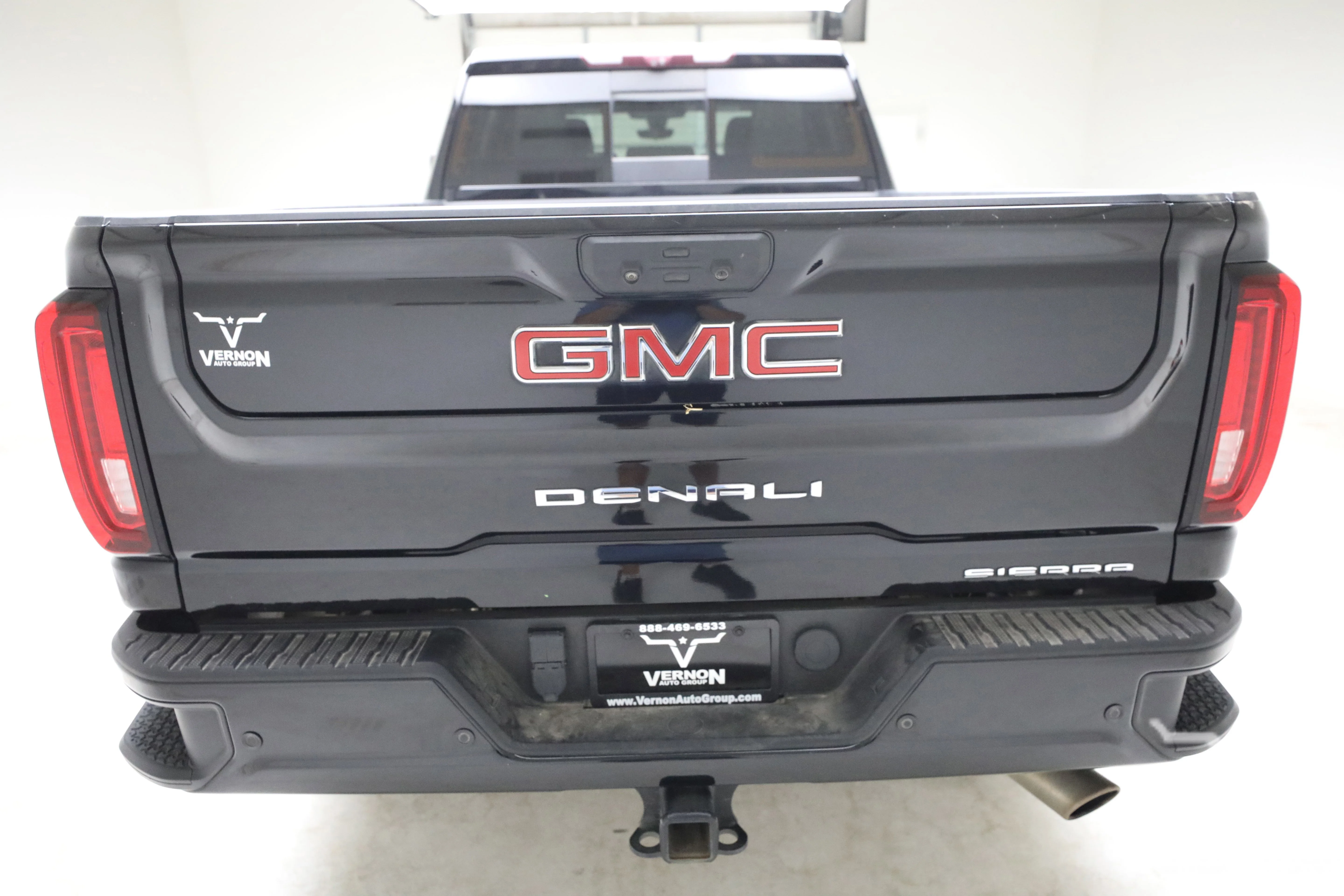 Pre-Owned 2021 GMC Sierra 2500HD Denali Crew Cab 4x4