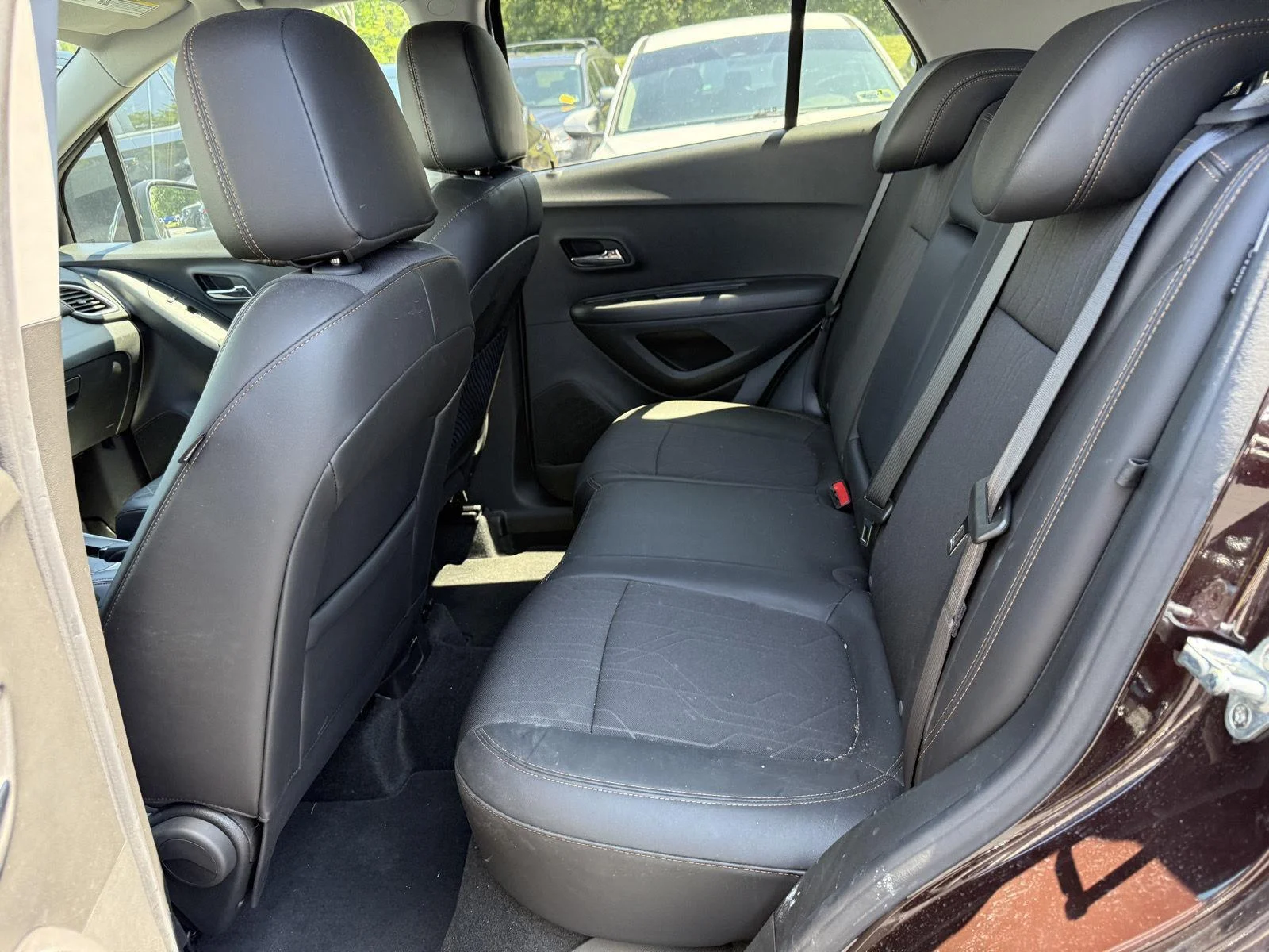 Used 2020 BLACK CHERRY METALLIC Chevrolet LT image 9