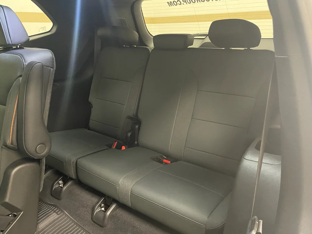 2026 GMC Acadia AT4 - Photo 13