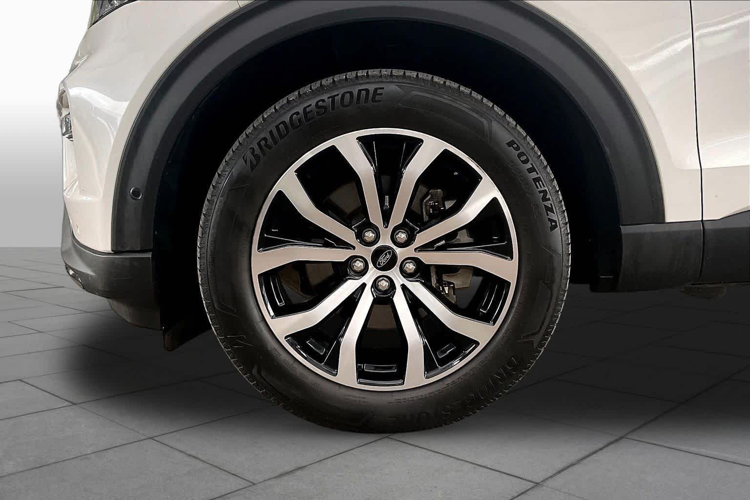Used 2020 Star White Metallic Tri-Coat Ford ST image 11